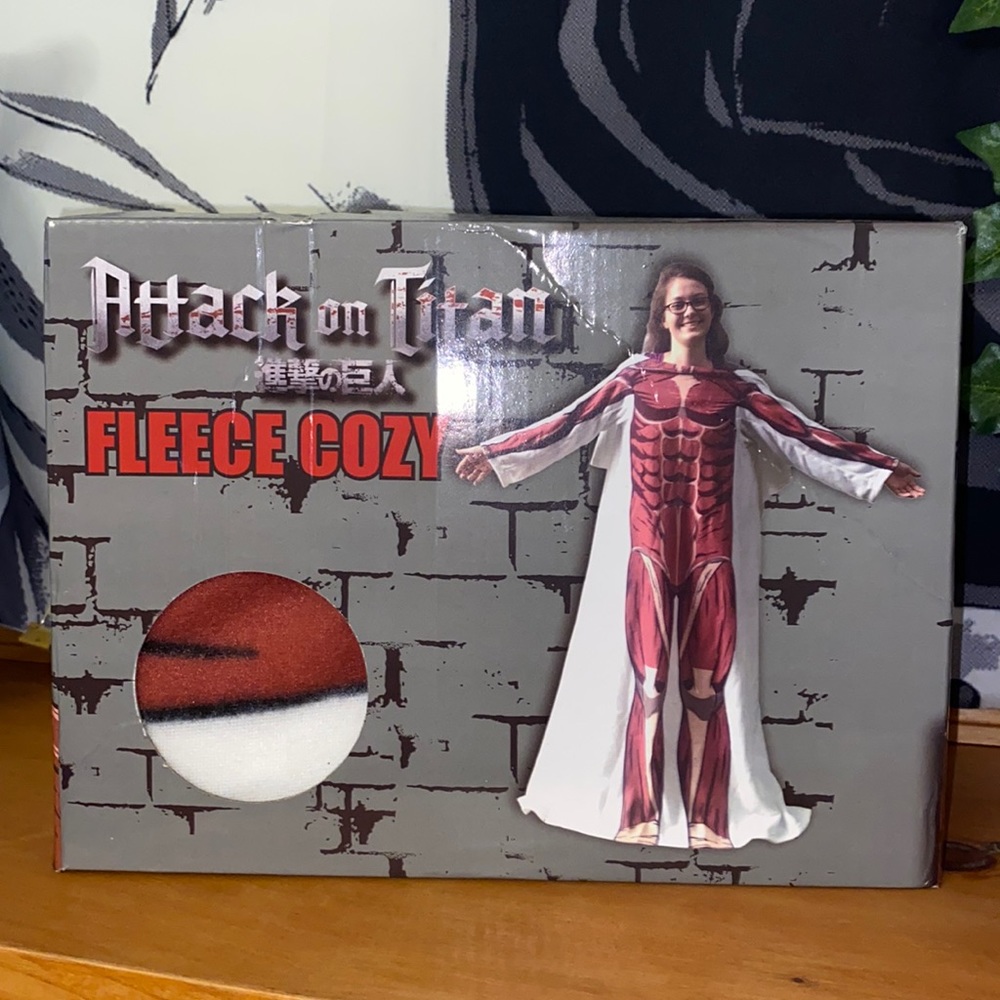 Attack on Titan Fleece Cozy Blanket
